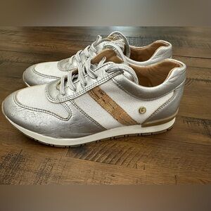 Rutz Walk In Cork Sneakers. Size‎ 7.5 (EU8) Made Of Cork